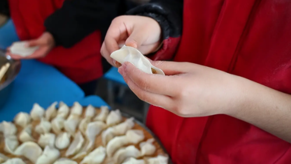  山东年轻人过年回家是什么体验