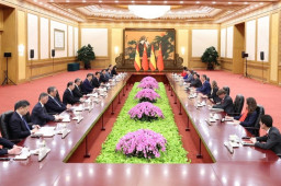   多国政要密集访华 缩略图