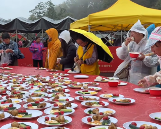 景区“一元午餐”全凭游客自觉付费