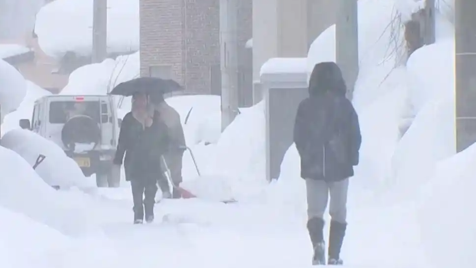  日本多地持续强降雪已致17人死亡